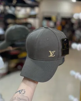 کلاه بیسبالی طرح LV