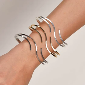 دستبند النگویی برند AlBO رنگ طلایی