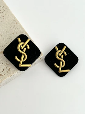 گوشواره مخملی YSL