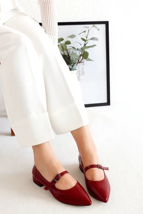 کفش پاشنه‌بلند کلاسیک زنانه polka-store polka-store