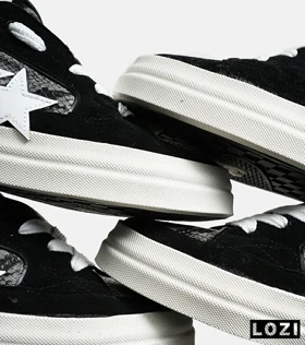 کفش اسنیکرزمشکی سفید Amiri Stars v2
