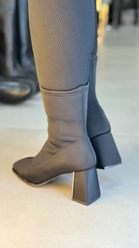 695 - نیم بوت 4گوش پنجه استیل 695