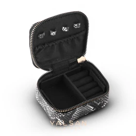 کیف جواهرات چرم یلسان مدل آسا کد 146-RTL