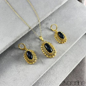 نیم ست طرح طلا نگین مشکی 10142