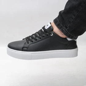 کفش و کتانی روزمره و راحتی مردانه مدل برشکا BERESHKA رنگ مشکی کد 41255