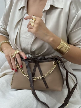 کیف مجلسی آلمادا (نسکافه ای)