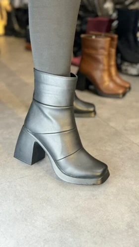 بوت چهارتیکه کد:6824