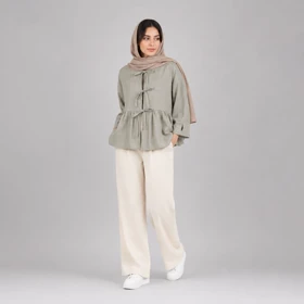 شومیز زنانه عروسکی چین‌دار آویسا