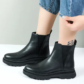 نیم بوت زنانه رنگ مشکی مدل کشی هفتی کد 51650