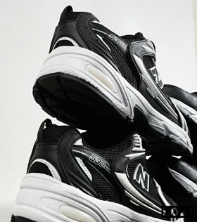 کفش کتانی مردانه و زنانه مشکی سفید NEW BALANCE 530 مدل 6628