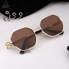 عینک آفتابی میو میو Miu Miu 9083 (طیف رنگی سوم)