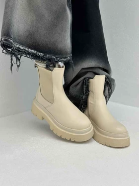 نیم بوت لژ 5 سانت