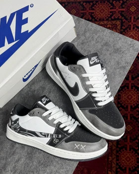 کتانی جردن تراویس نورث فیس