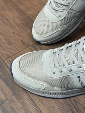 کتانی بالانسیگا طوسی