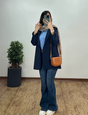 مانتو کتی سپیده (ایراددار)