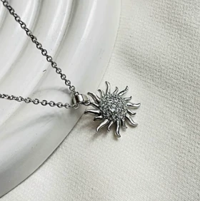 گردنبند خورشید🌞