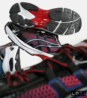 کفش کتانی بزرگ پا مشکی قرمز خاکستری ASICS GT 2130