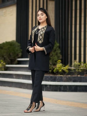 شلوار و مانتو بهدوخت؛ ترکیب شیک‌پوشی و راحتی در سبک زندگی روزمره شما