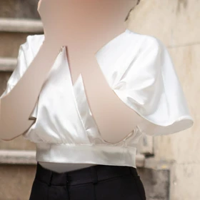 شومیز زنانه یقه چپ و راستی ساتن تیهو (Tihou) سین استایل