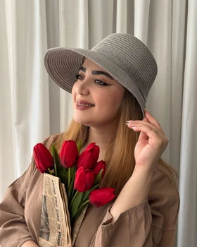کلاه پاپیونی ساحلی
