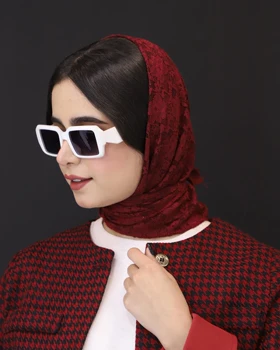 روسری دانتل