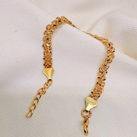 دستبند برند شین مدل «ابریشم طلایی» | با آبکاری طلای 24 عیار و بافت متراکم