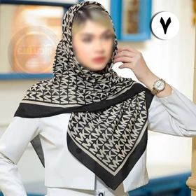 روسری نخ‌حریر طرح‌دار