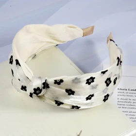 تل مو زنانه مدل گره‌ای بابونه کد 465