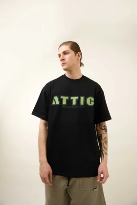تیشرت مدل L/S Print مشکی برند اتیک attic