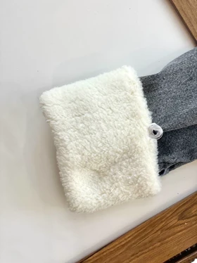 کت جین داخل تدی