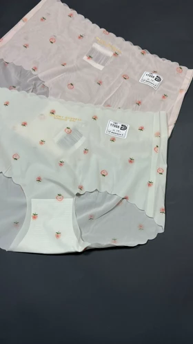 شورت لیزری توت فرنگی