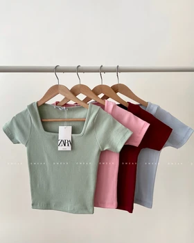 کراپ تیشرت یقه خشتی ZARA