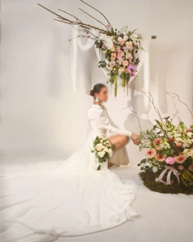 پیراهن یقه‌نگینی