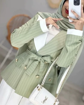 کت دیپلمات ژاکان