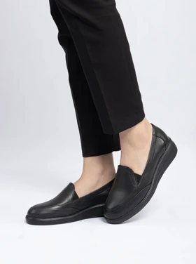 کفش زنانه آدولفا