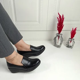 کفش طبی زنانه باران مدل 9138
