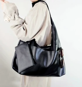 کیف دوشی زنانه مدل پرنیان کد 9400