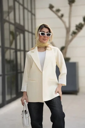 مانتو کتی آزیتا