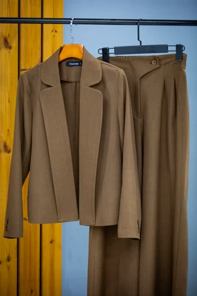 کت شلوار بزایاق یقه e شالدار