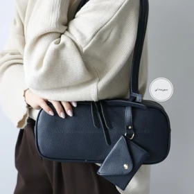 کیف زنانه دوشی مدل الیپ (سورمه ای)