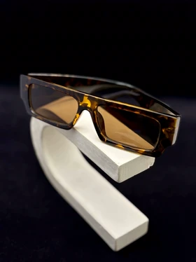 عینک آفتابی طرح پلنگی