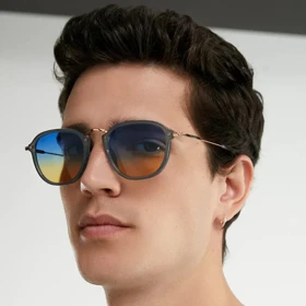 عینک آفتابی دی فرانکلین مدل D.franklin ROLLER SQ / MILKY BLUE GREY - GRAD BLUE