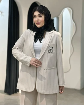 کت کجراه دیپلمات