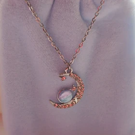 ماه و ستاره