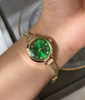 ساعت مجلسی زنانه کد 60003 صفحه سبز بند رزگلد