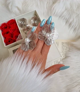 گوشواره و انگشتر گل سیلور