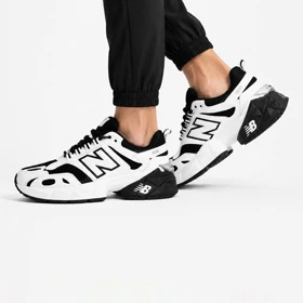 کفش و کتانی مردانه مدل نیوبالانس7030 NEW BALANCE رنگ سفید مشکی کد 7991