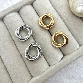 گوشواره درهم تنیده میسیگا