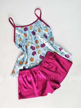 ست لباس خواب تاپ و شورتک ساتن طرح گربه رنگارنگ