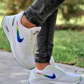 نایک رانینگ گاید Nike guide 10 green
